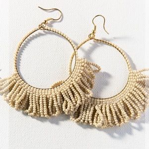 NWOT Ink + Alloy ivory bead fringe hoop earrings